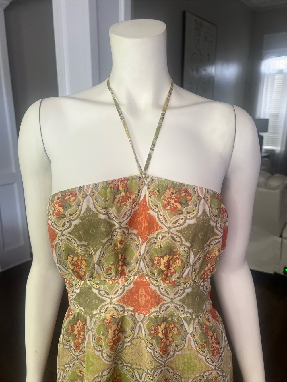 Banana Republic Strapless Midi Dress in Olive & Coral Print - Picture 4 of 6
